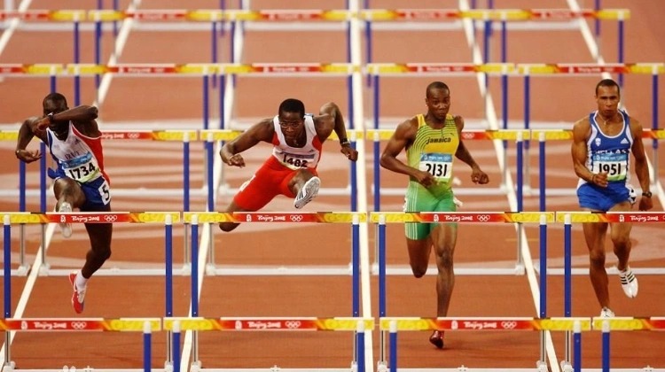 京媒：外援状态爆棚关键时刻却不给上，最后只能靠翟晓川打太悲壮